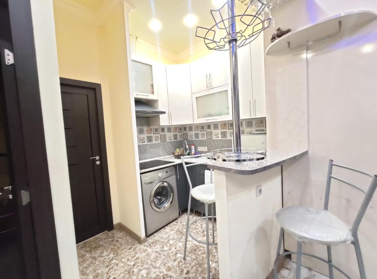 Khanjyan 7 Luxury Apartment เยเรวาน ภายนอก รูปภาพ